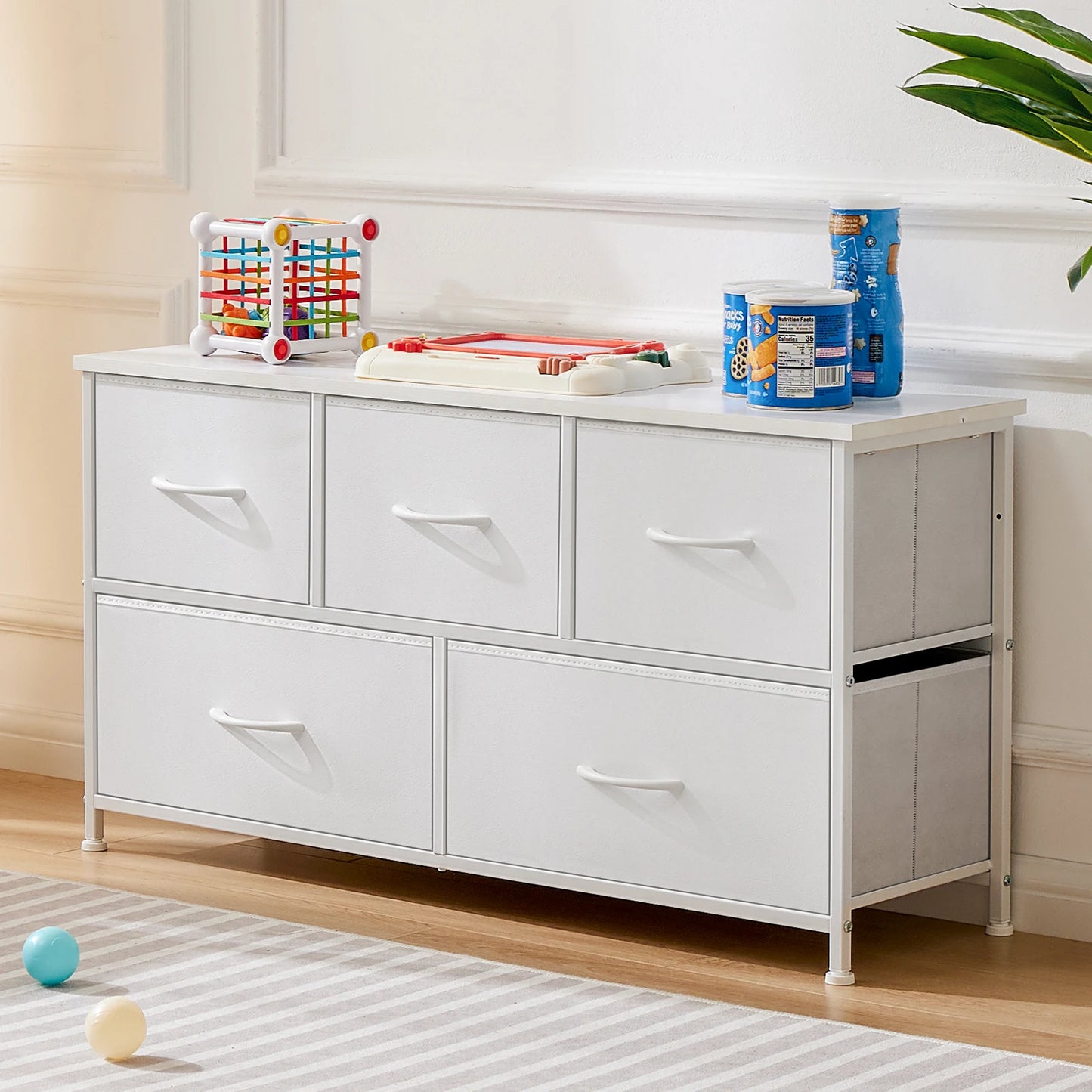 Dresser With 5 or 7 Drawers